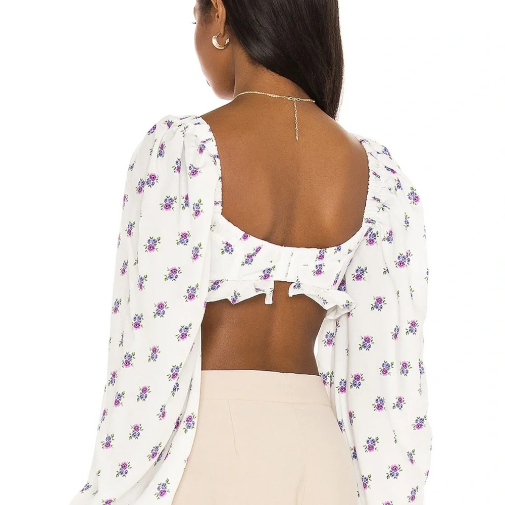 For love and lemons viola floral crop top - Picture 3 of 4
